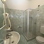 Astoria 3*