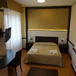 Astoria Hotel 3*