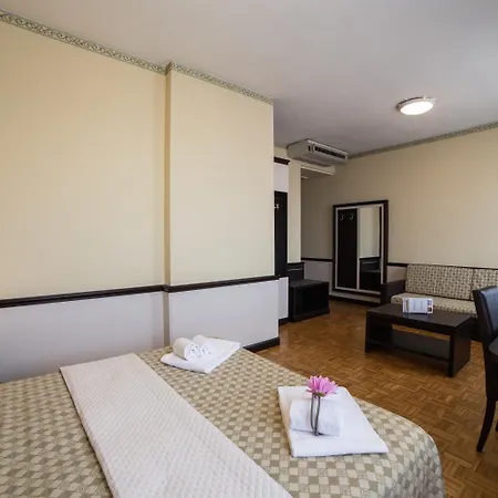 Astoria Hotel
