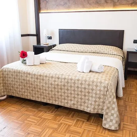 Astoria 3*