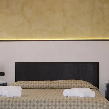 Astoria 3*