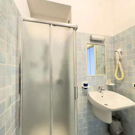 Astoria 3* פידנצה