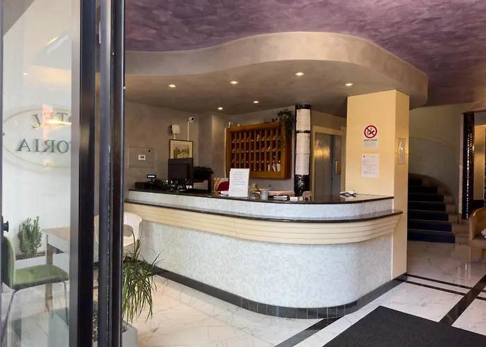 酒店 阿索托丽亚酒店 菲登扎