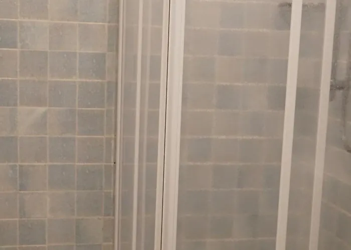 阿索托丽亚酒店 3* 菲登扎